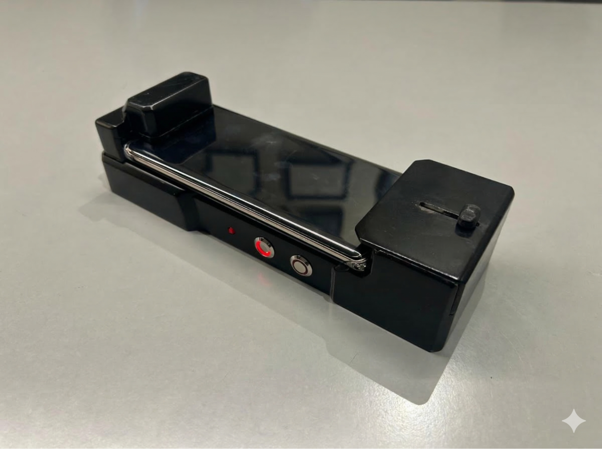 Mobile Anti-Spy Device — Privacy Shield